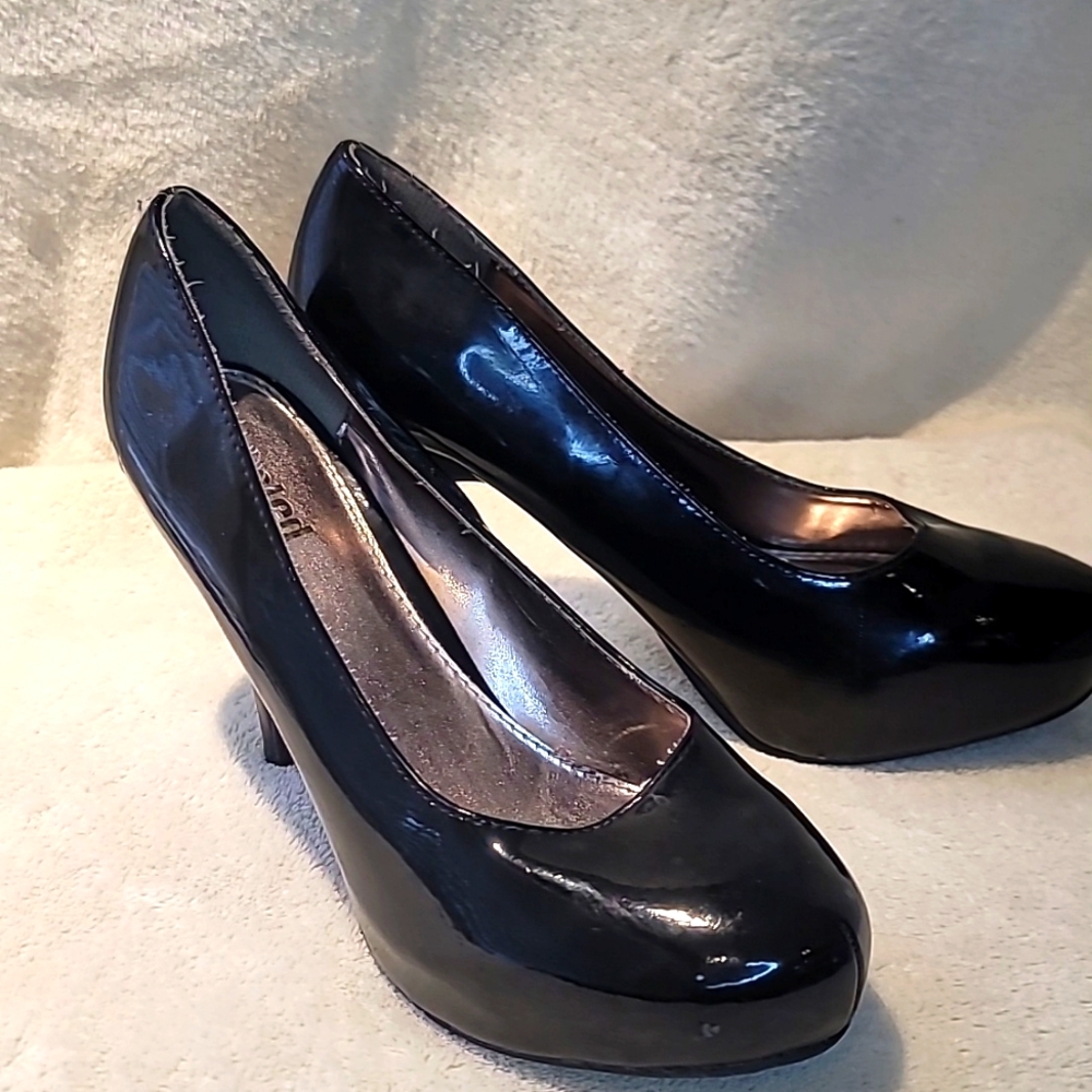 Unlisted High heels Pumps